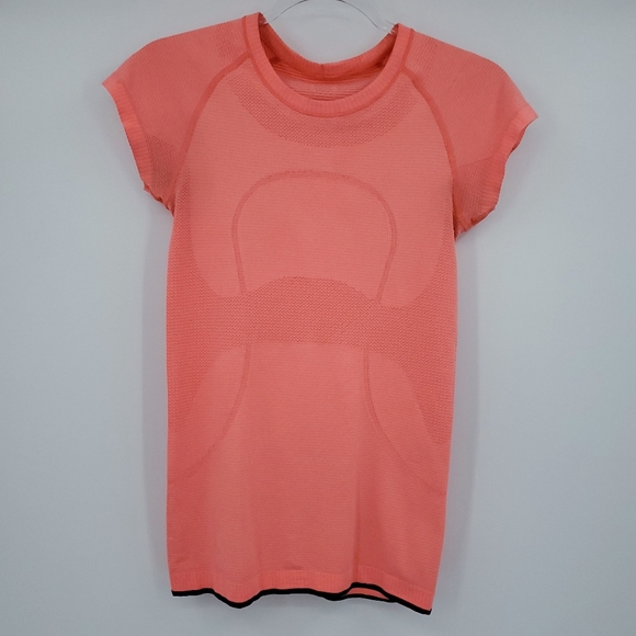 lululemon athletica Tops - Lululemon Womens Size 4 Run Swiftly Tech Tee Coral